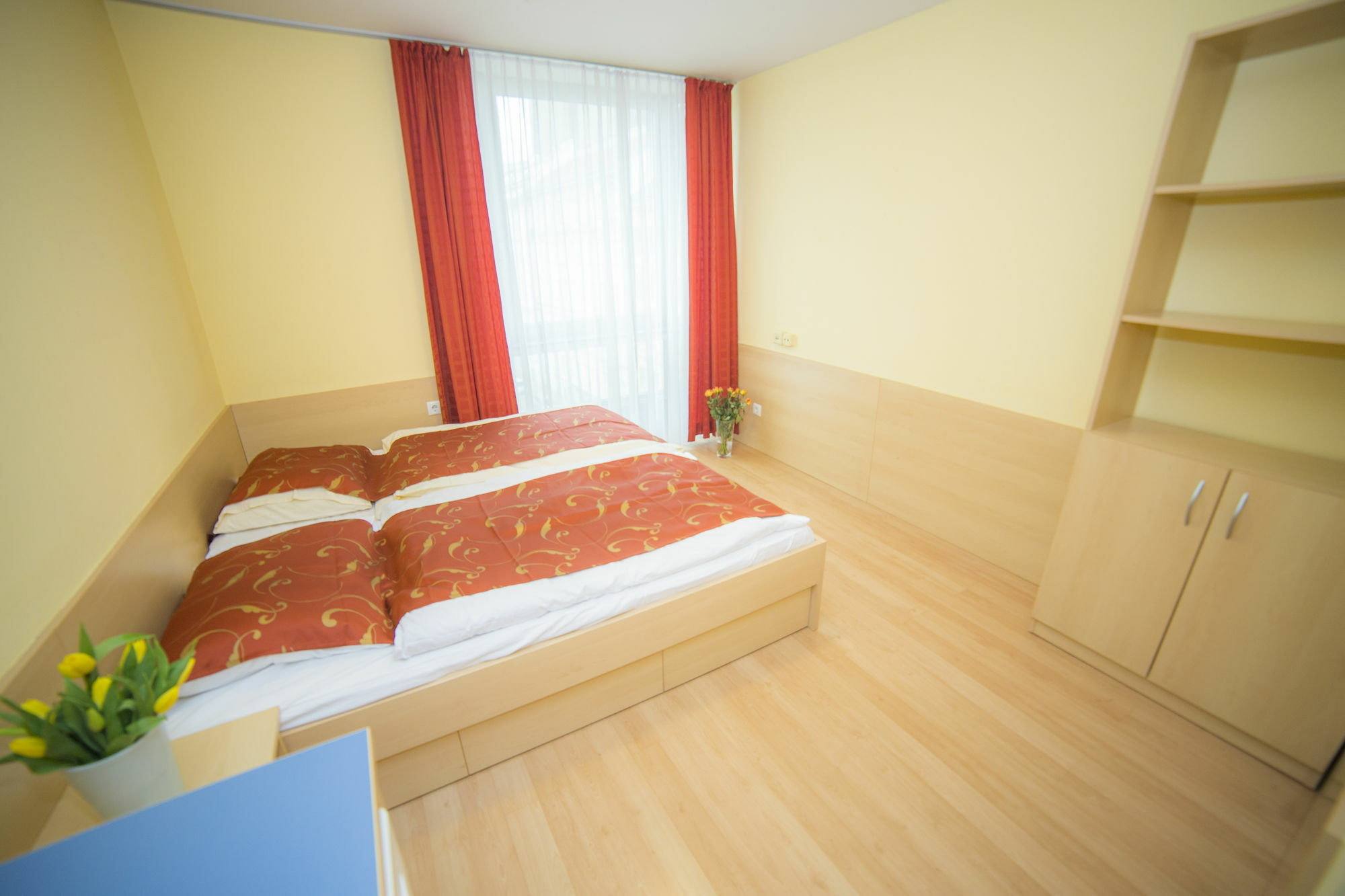 Mynext - Westbahnhof Hostel One Wien Ngoại thất bức ảnh